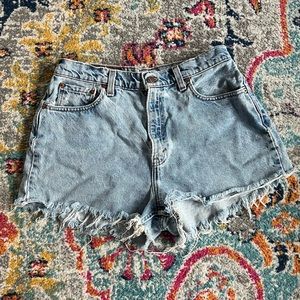 levi’s high waisted vintage denim shorts